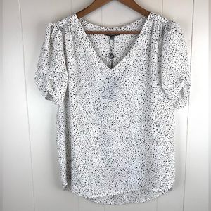 Adrianna Papell White Black Scattered Dot Ruched Sleeve Blouse size M
